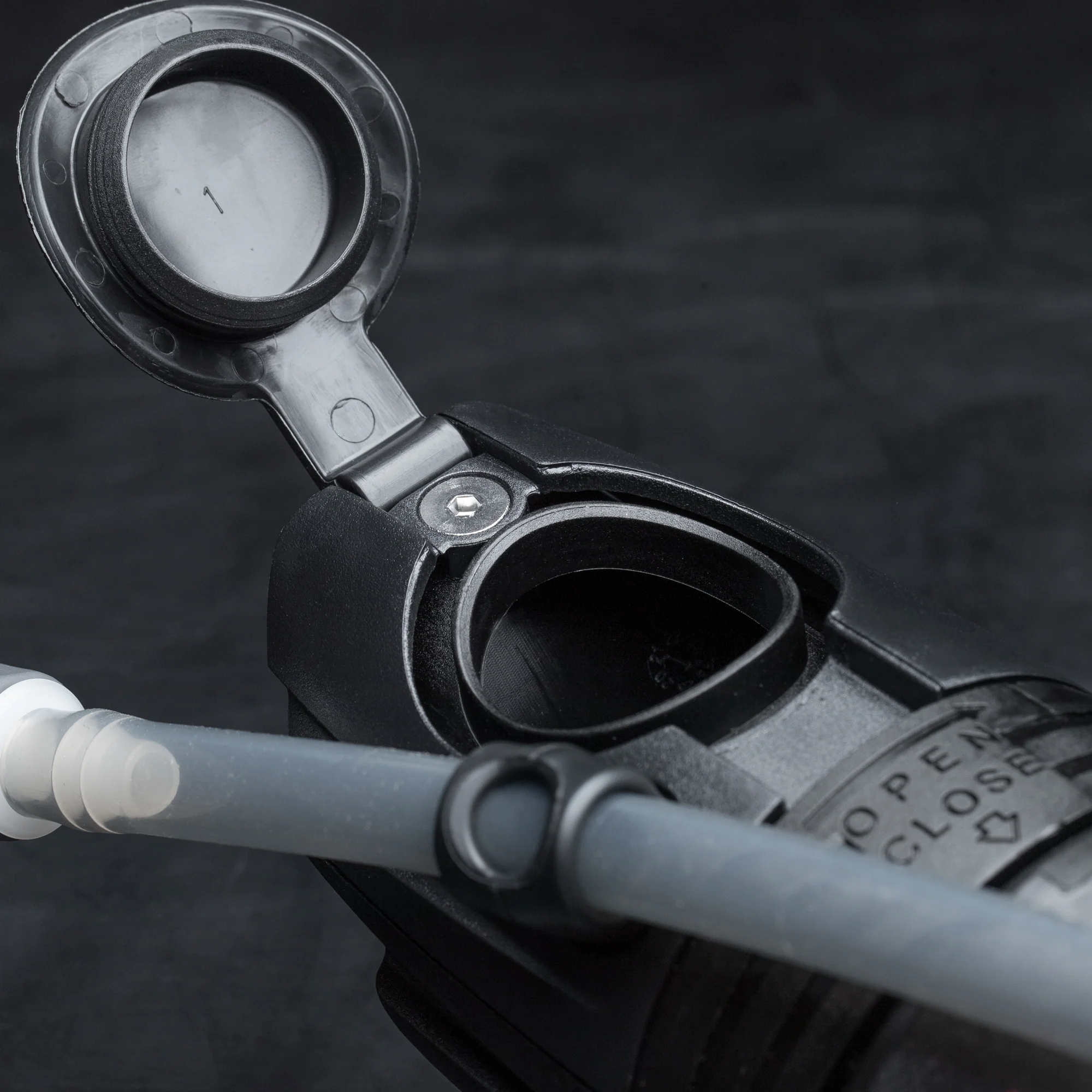 HSA 800 EVO Hydration System - Image 7