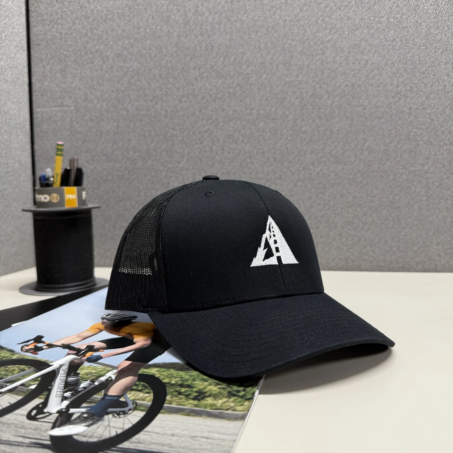 Icon Retro Trucker Hat - Image 3