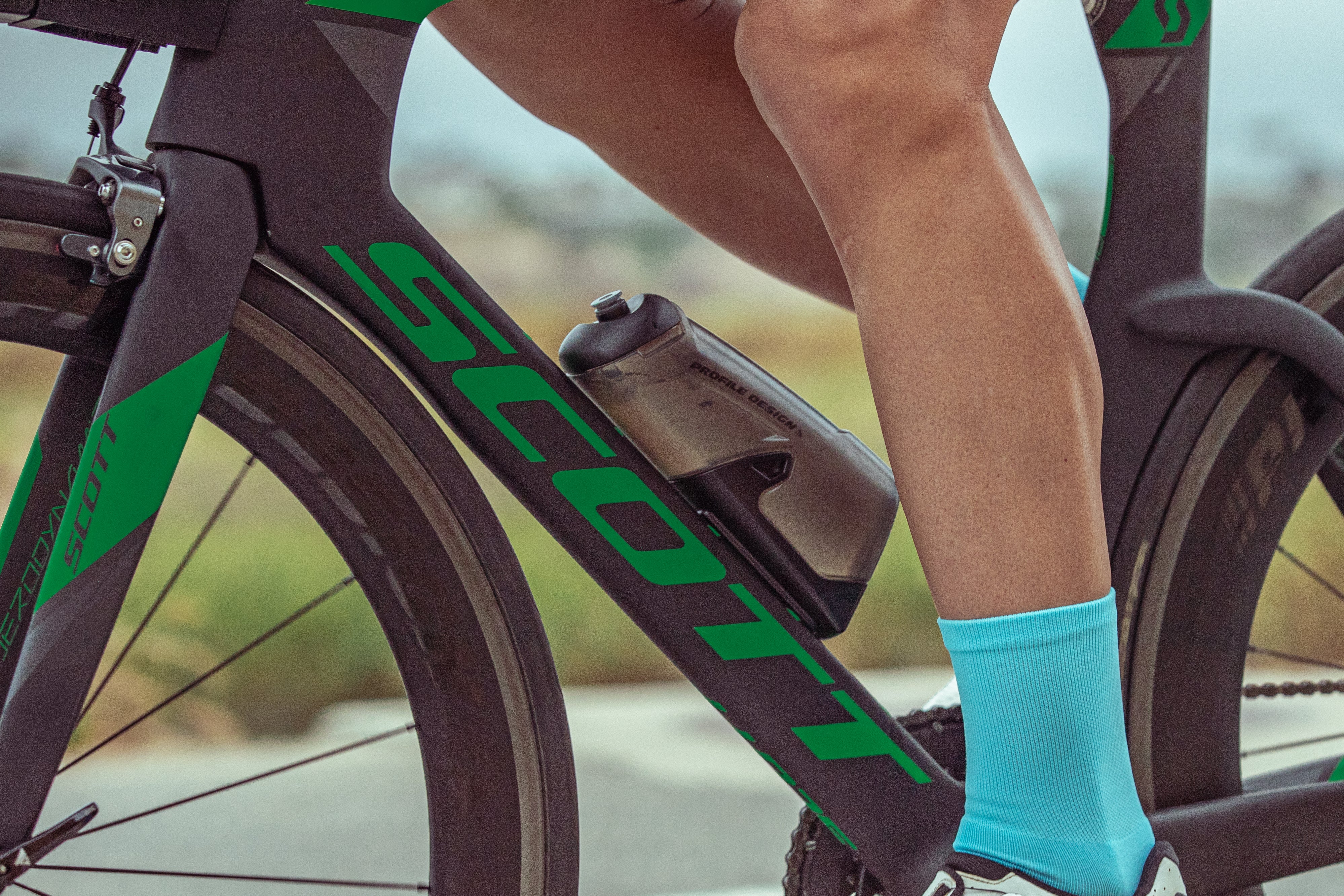 RZ3 - Aero Water Bottle System - Image 7